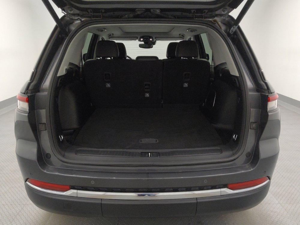 Used 2022 Jeep Grand Cherokee Limited RWD image 29