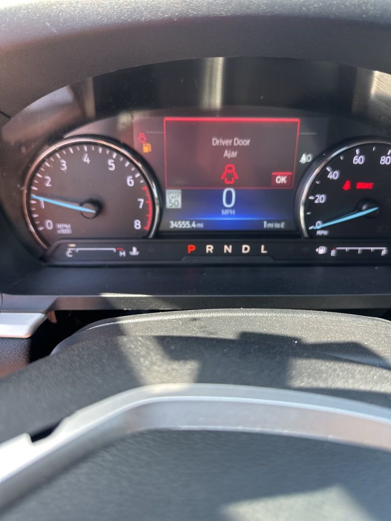 Used 2022 Ford Explorer XLT w/ Equipment Group 202A image 1