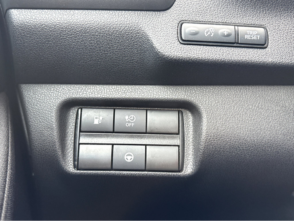 Used 2019 Nissan Leaf SV w/ SV Technology Package image 9