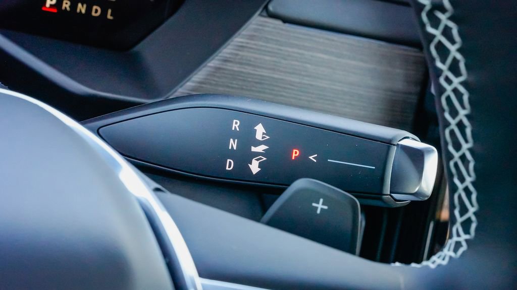 New 2026 GMC Acadia Denali w/ Super Cruise Package image 19