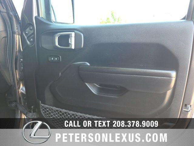 Used 2021 Jeep Wrangler Unlimited Sport AWD/4WD image 12