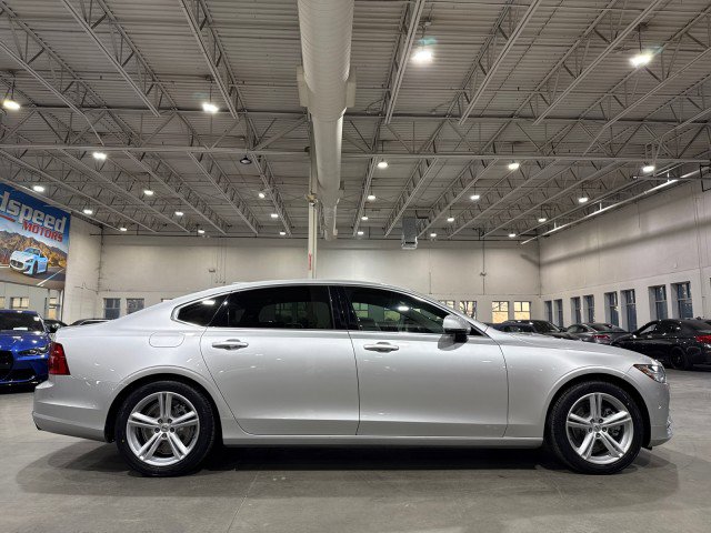 Used 2018 Volvo S90 T5 Momentum w/ Convenience Package image 5