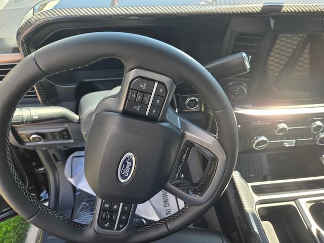 New 2026 Ford F250 Lariat w/ Black Appearance Package AWD/4WD image 19