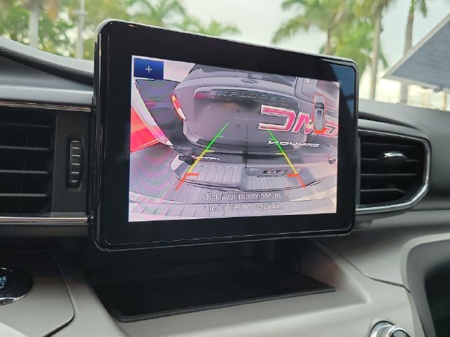 Used 2022 Ford Explorer XLT w/ Equipment Group 202A RWD image 21