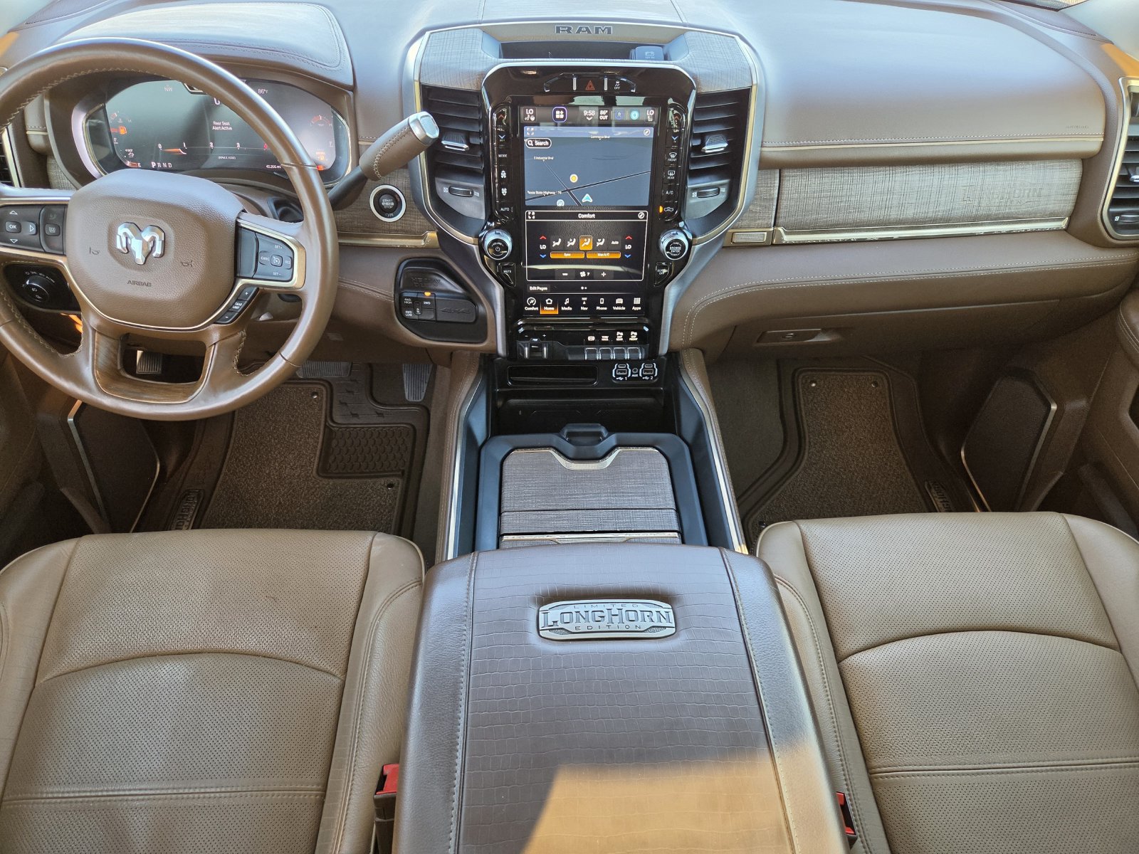 Used 2024 RAM 3500 Limited w/ Towing Technology Group AWD/4WD image 26