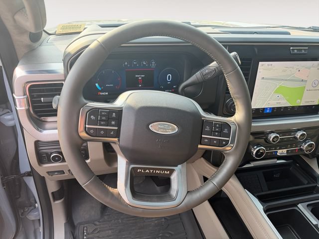 Used 2025 Ford F450 Platinum w/ Platinum Plus Package AWD/4WD image 13