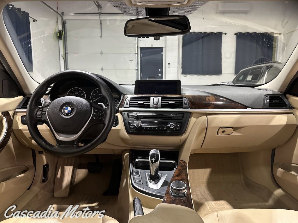 Used 2015 BMW 328d xDrive Wagon image 19