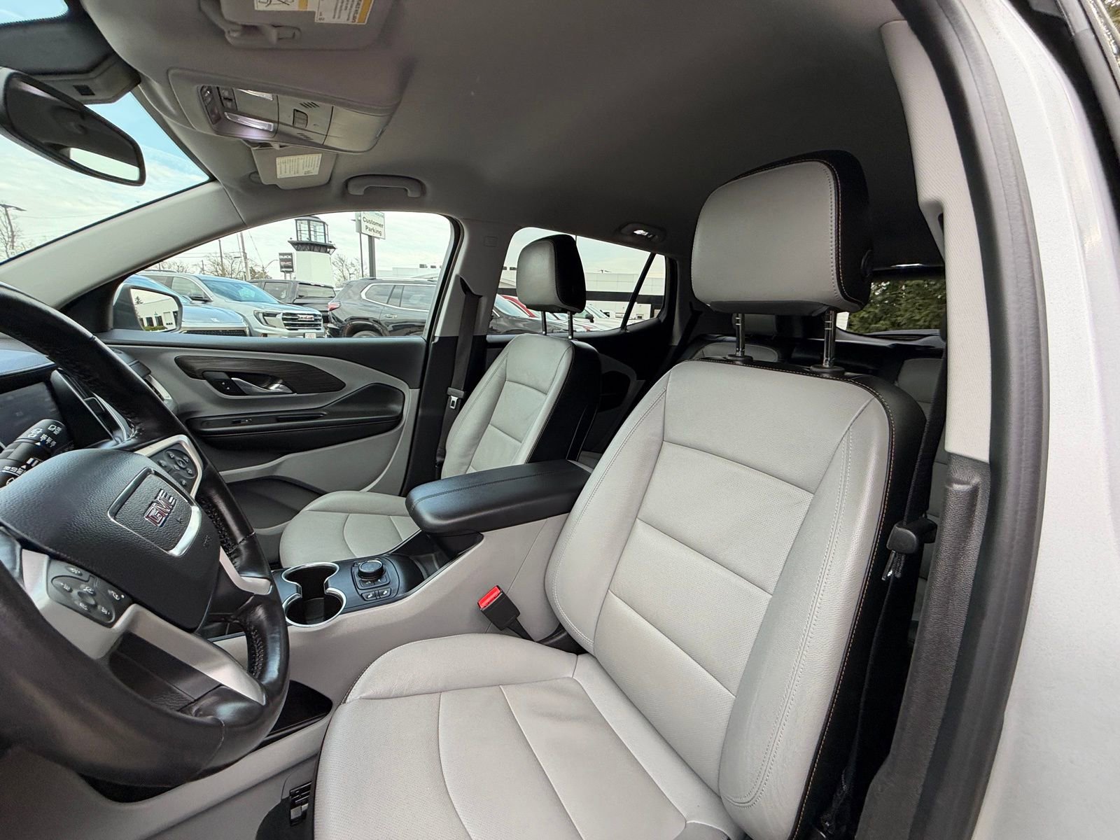 Used 2020 GMC Terrain SLT w/ Preferred Package image 11