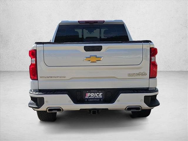 Used 2025 Chevrolet Silverado 1500 High Country w/ Technology Package AWD/4WD image 7