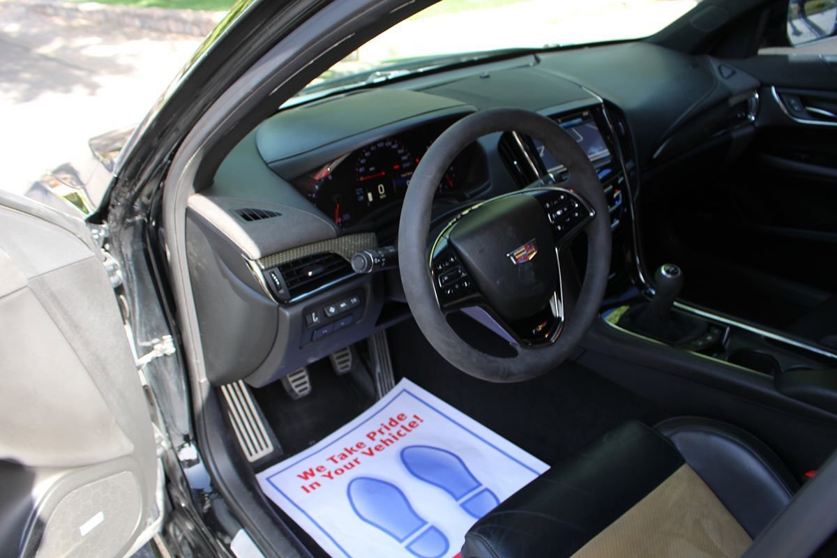 Used 2017 Cadillac ATS V w/ Carbon Fiber Package RWD image 7