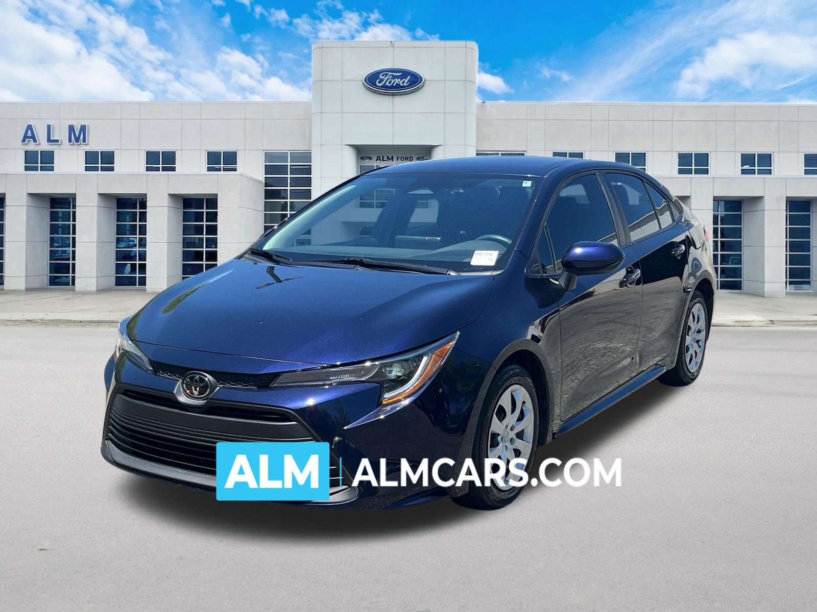 Used 2023 Toyota Corolla LE FWD video 1