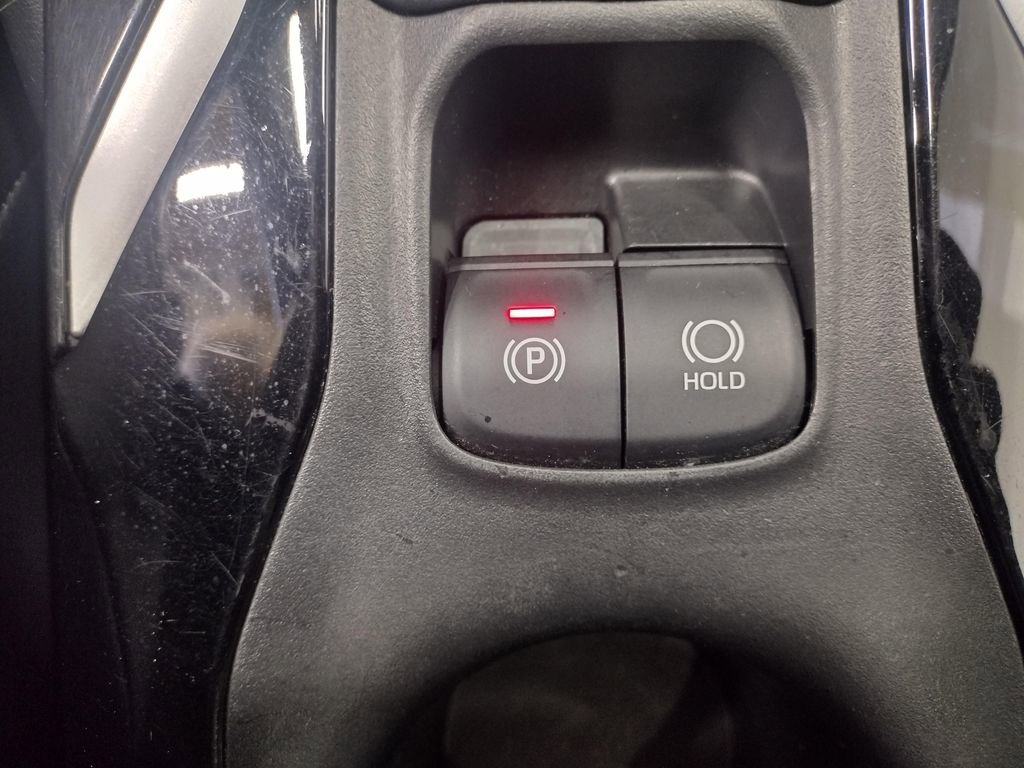 Used 2022 Toyota Corolla XSE FWD image 33