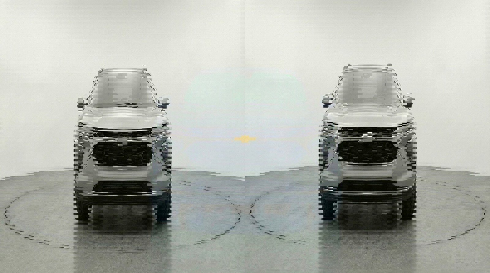 Used 2025 Chevrolet Trax LT image 2