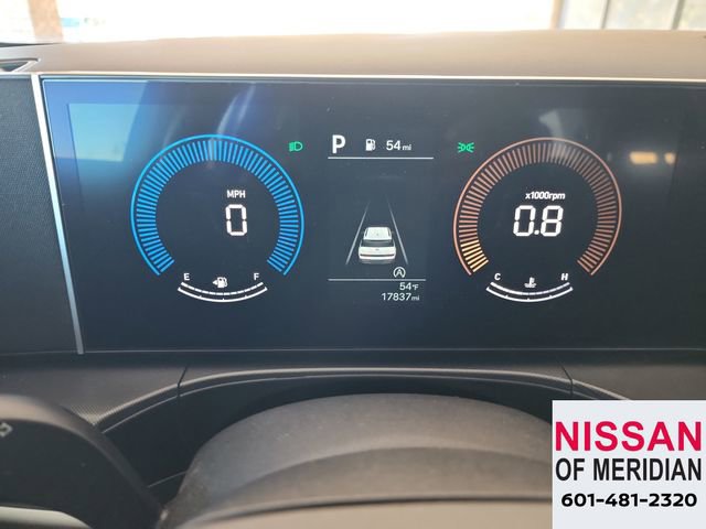 Used 2025 Hyundai Santa Fe SE image 19