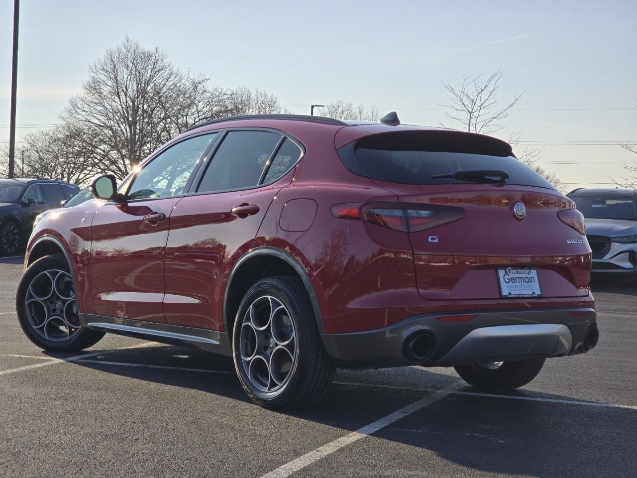 Used 2022 Alfa Romeo Stelvio Ti w/ Active Assist Plus Package image 17