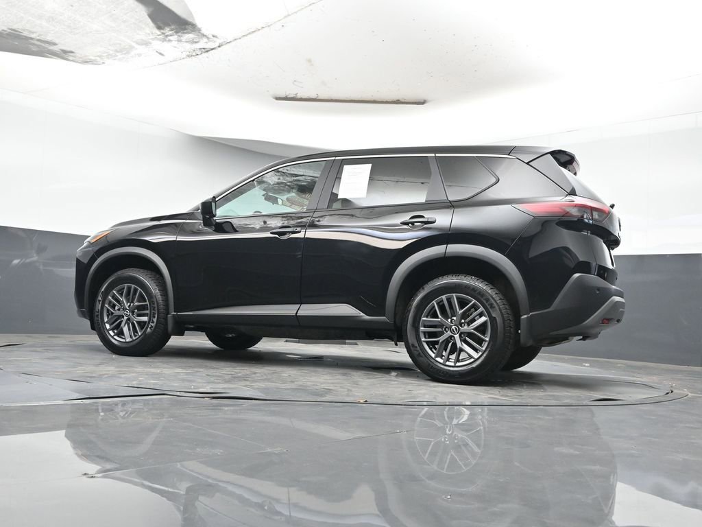 Used 2023 Nissan Rogue S image 26