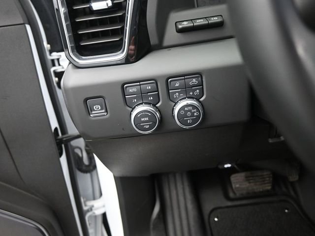 Used 2025 GMC Sierra 2500 Denali w/ Technology Package image 33