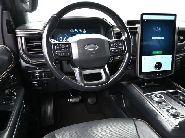 Used 2022 Ford Expedition Platinum AWD/4WD image 13