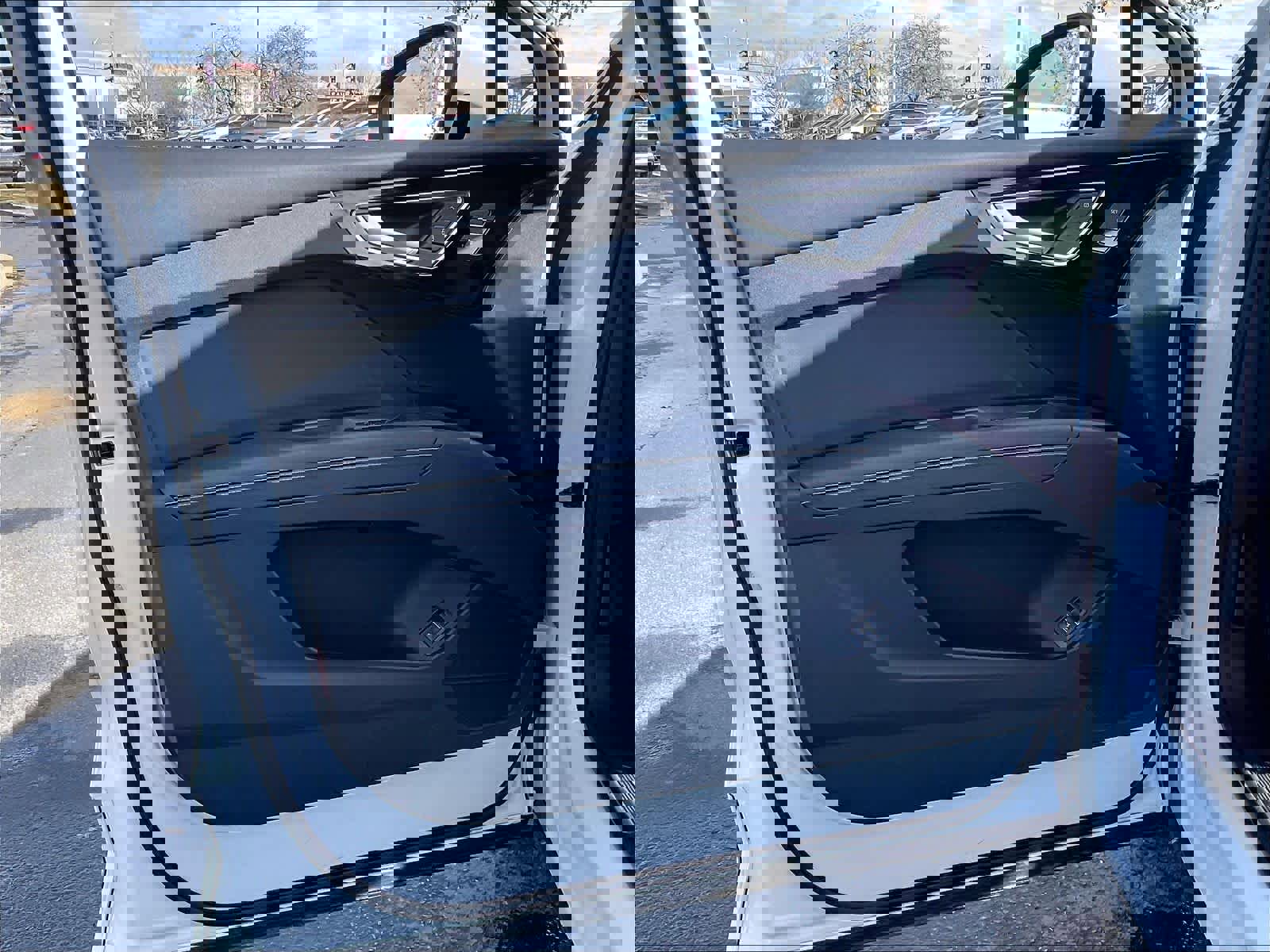 Used 2023 Audi Q4 e-tron Premium Plus image 26