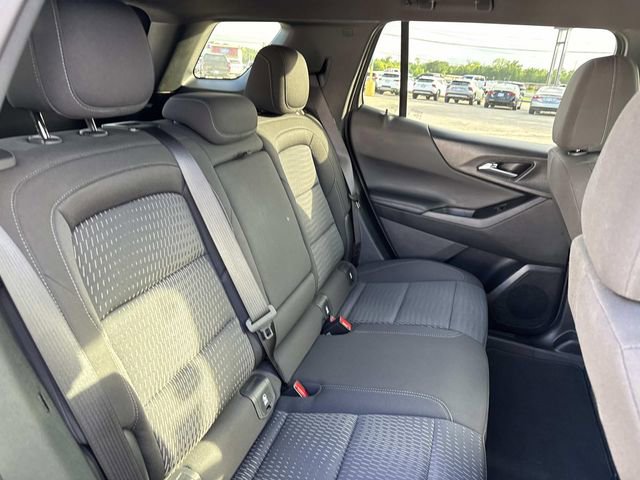 Used 2026 Chevrolet Equinox LT FWD image 23