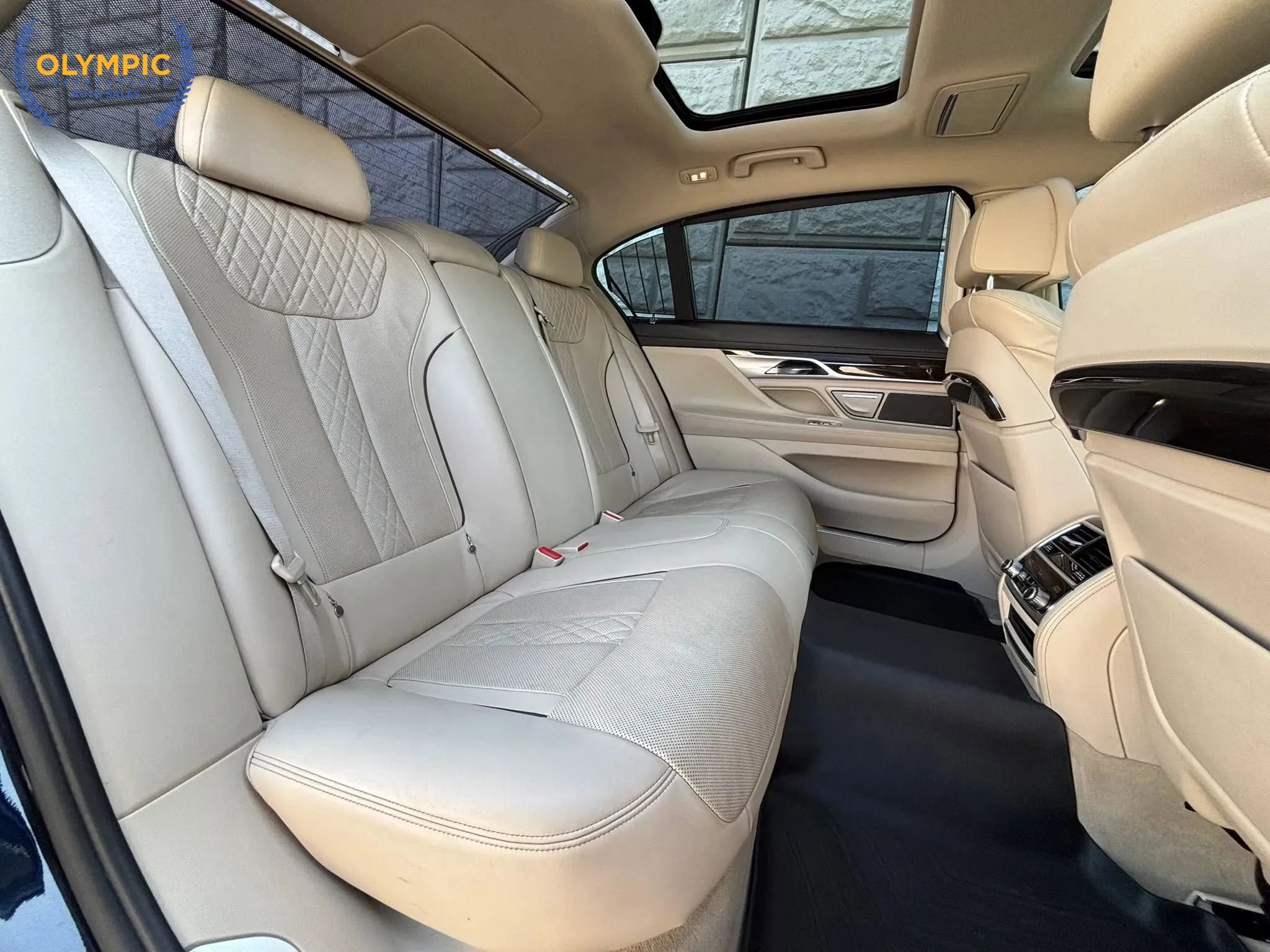 Used 2016 BMW 740i w/ Executive Package 2 image 53