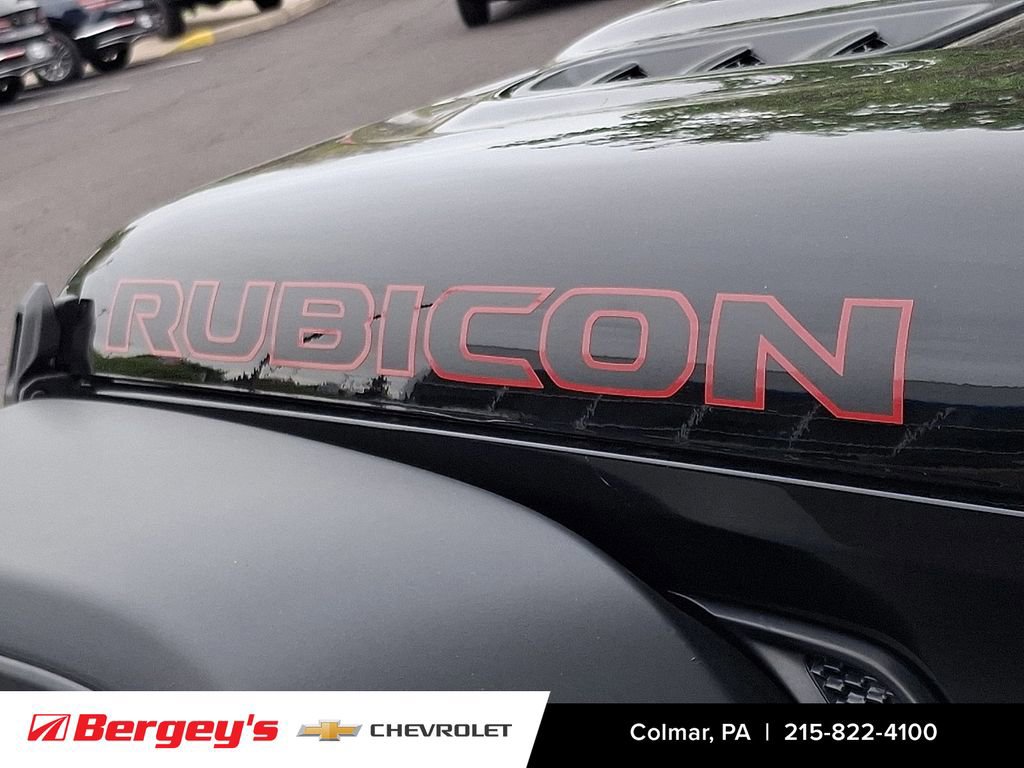 Used 2025 Jeep Wrangler Unlimited Rubicon AWD/4WD image 33