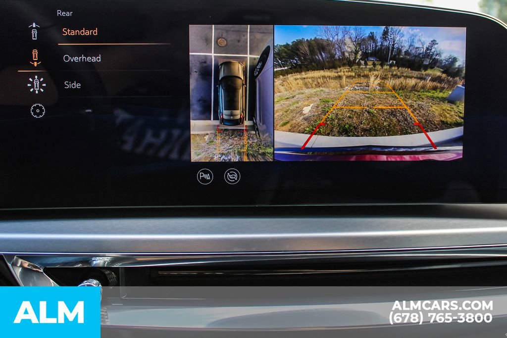 Used 2024 Cadillac Lyriq Sport image 32