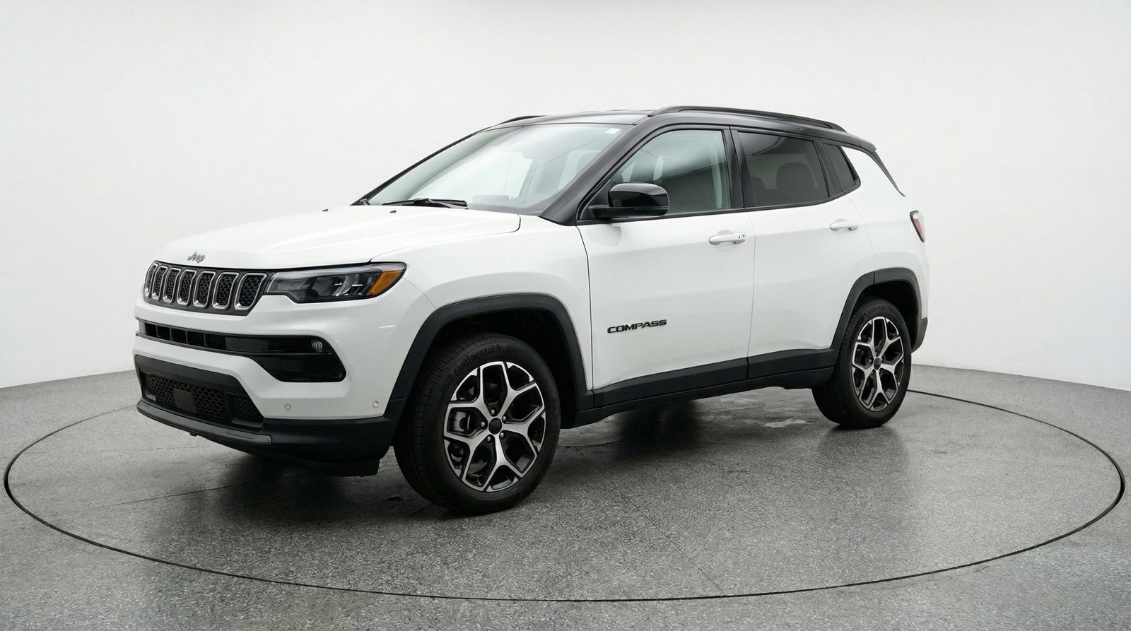 Used 2025 Jeep Compass Limited image 3