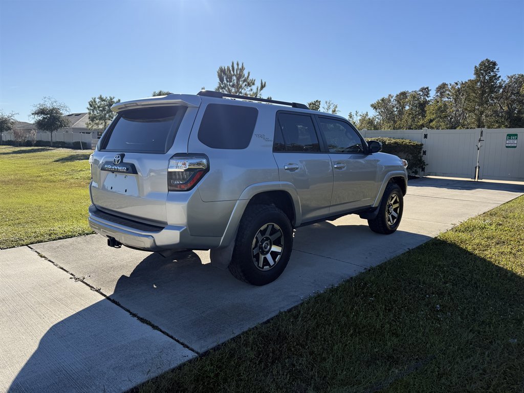 Used 2019 Toyota 4Runner TRD Off-Road Premium image 5