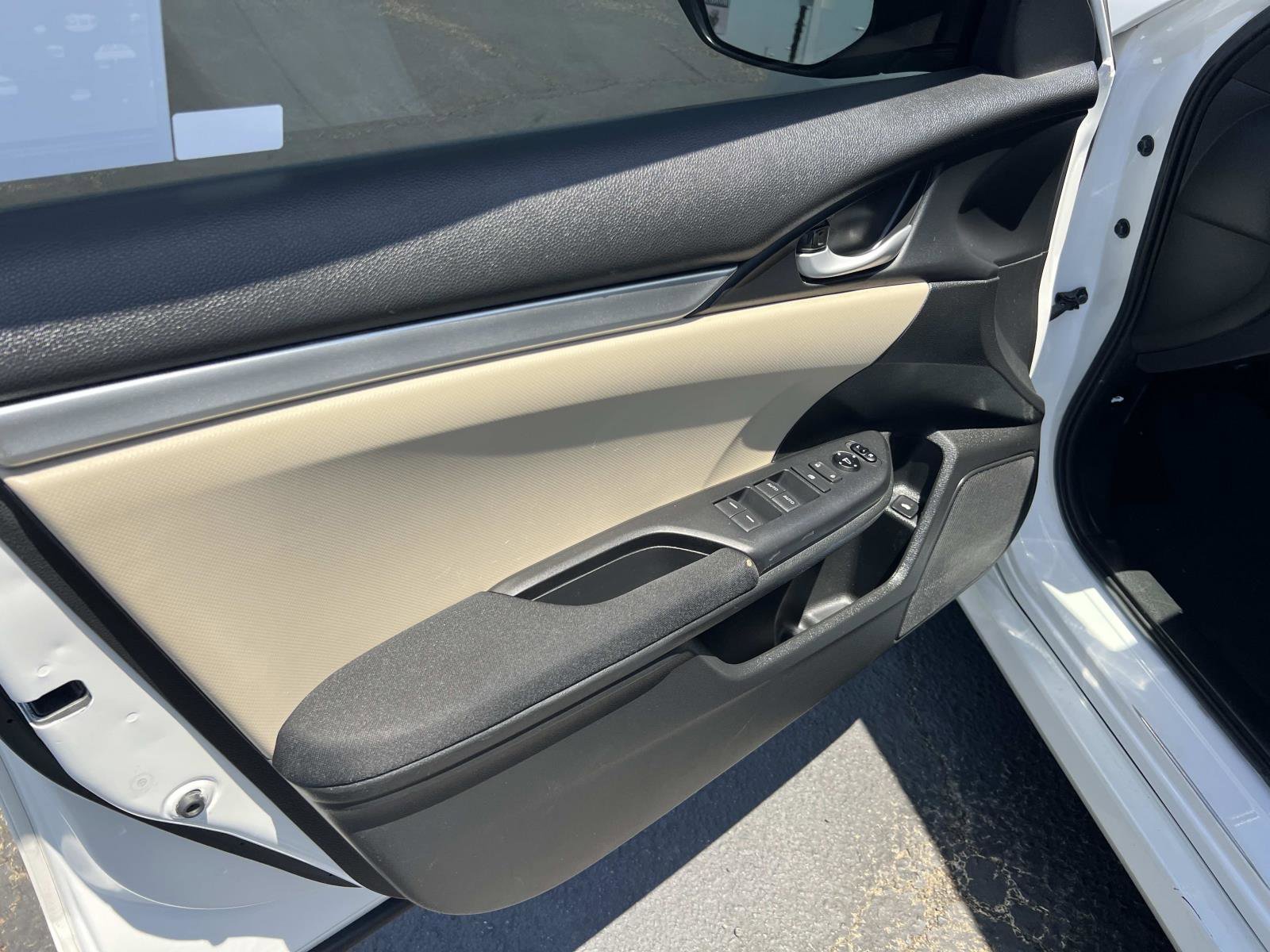 Certified 2019 Honda Civic LX image 6