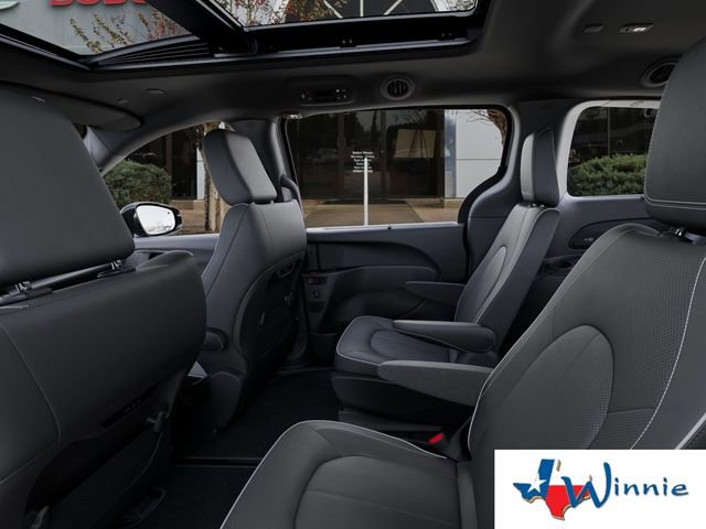 New 2026 Chrysler Pacifica Limited w/ S Appearance Package FWD image 27