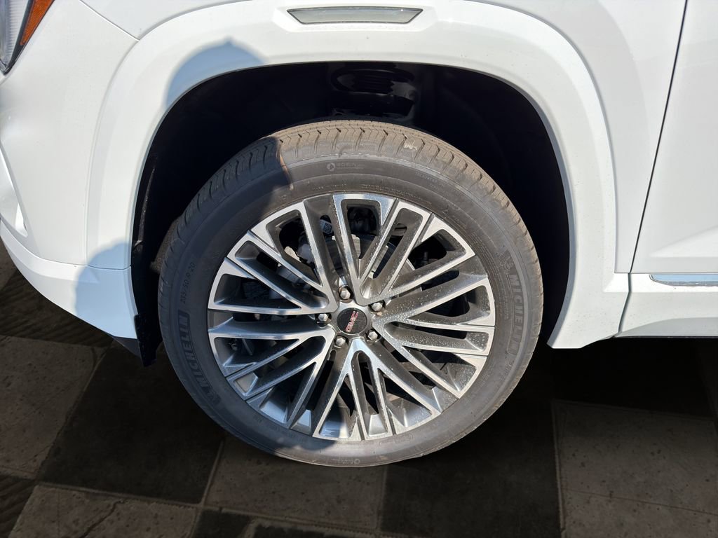 New 2026 GMC Terrain Denali AWD/4WD image 9