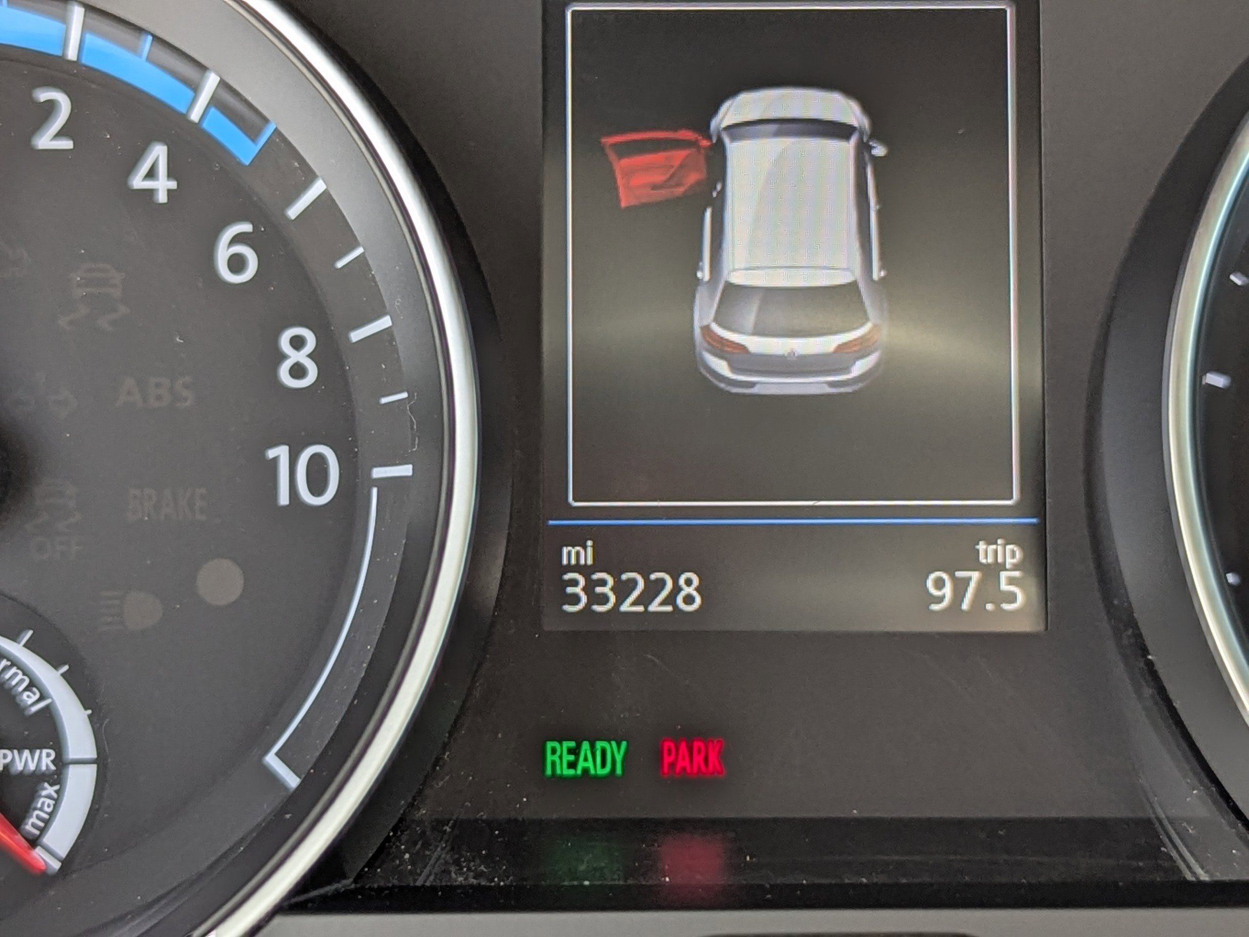 Used 2019 Volkswagen e-Golf SE w/ Driver Assistance Package image 29