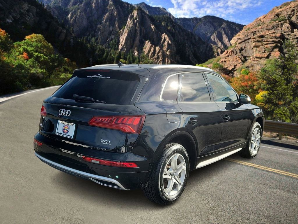Used 2018 Audi Q5 2.0T Premium image 3