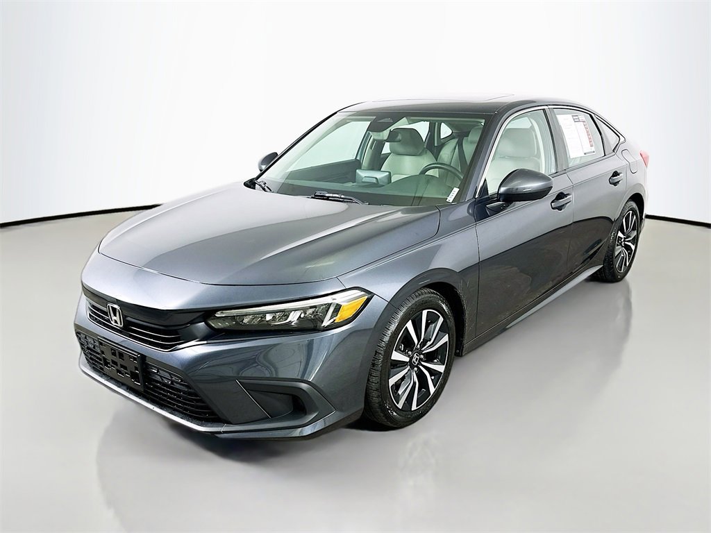 Used 2023 Honda Civic EX image 3