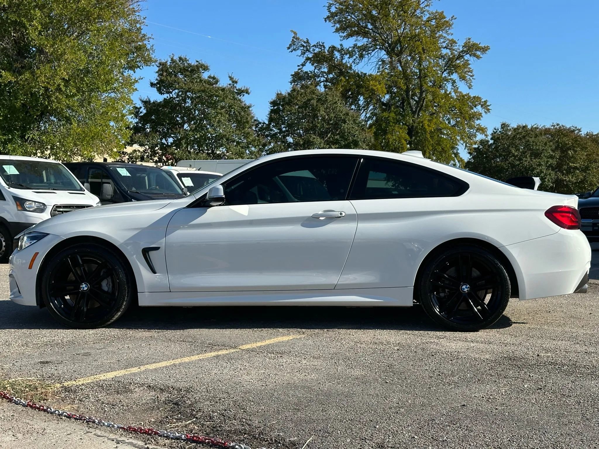 Used 2020 BMW 440i xDrive Coupe w/ M Sport Package image 3