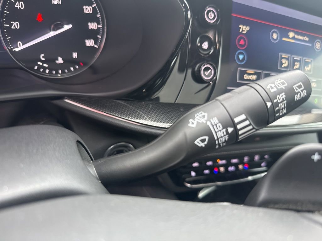 Used 2021 Buick Envision Essence w/ Sport Touring Package image 35