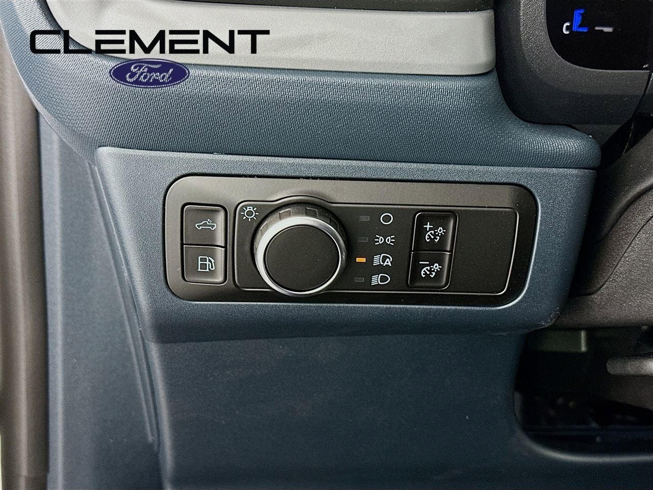 New 2026 Ford Maverick XL image 13