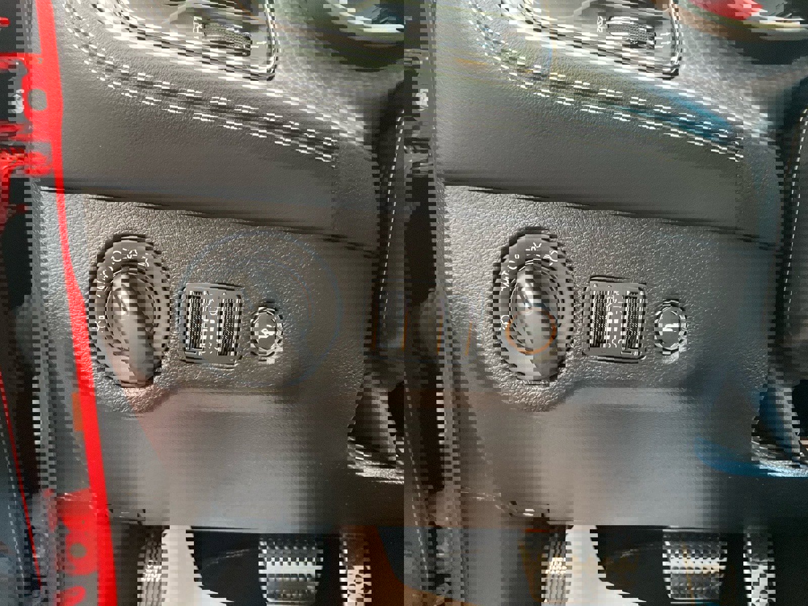 Used 2022 Dodge Challenger SRT Hellcat image 19