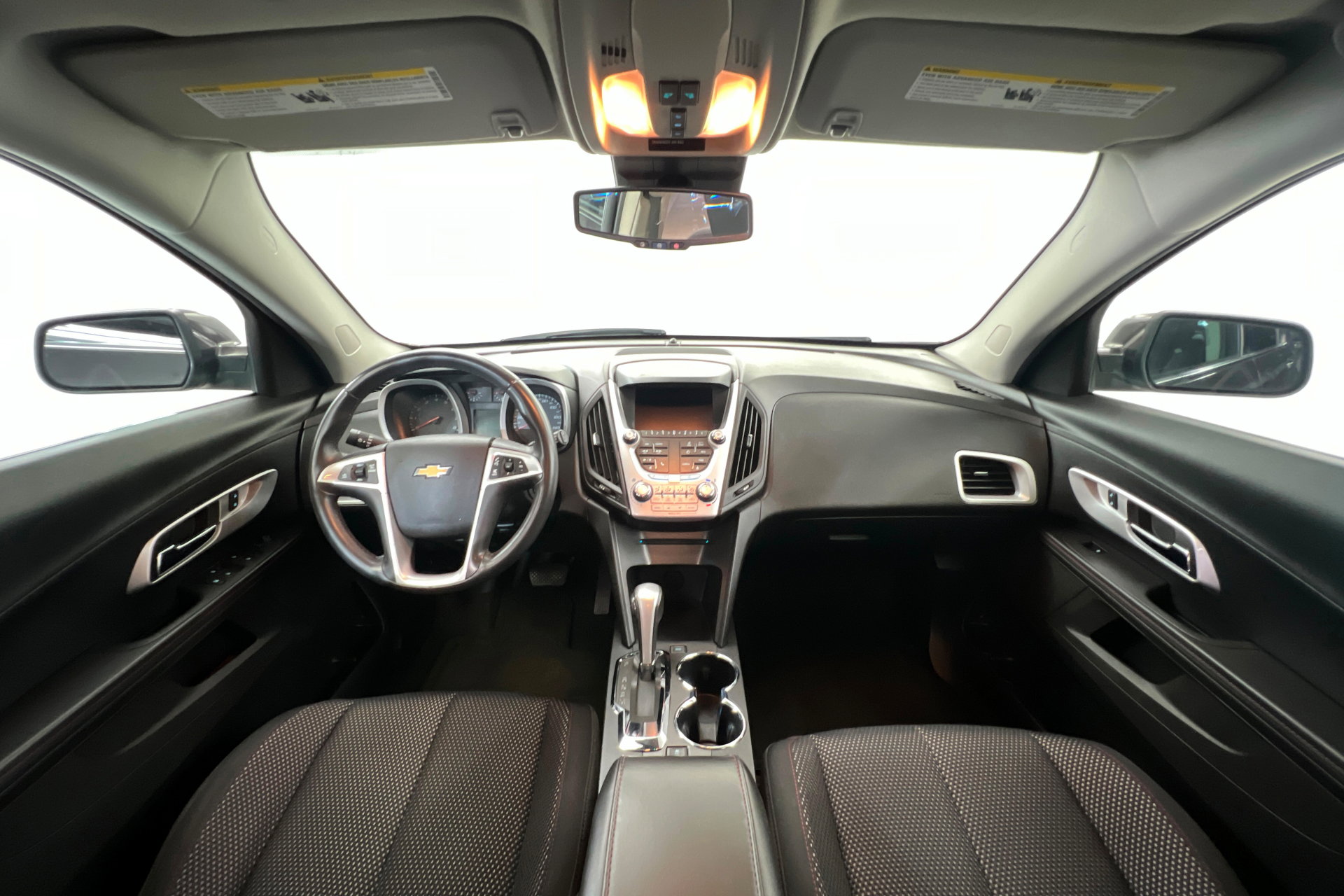 Used 2015 Chevrolet Equinox LT w/ Driver Convenience Package FWD image 10