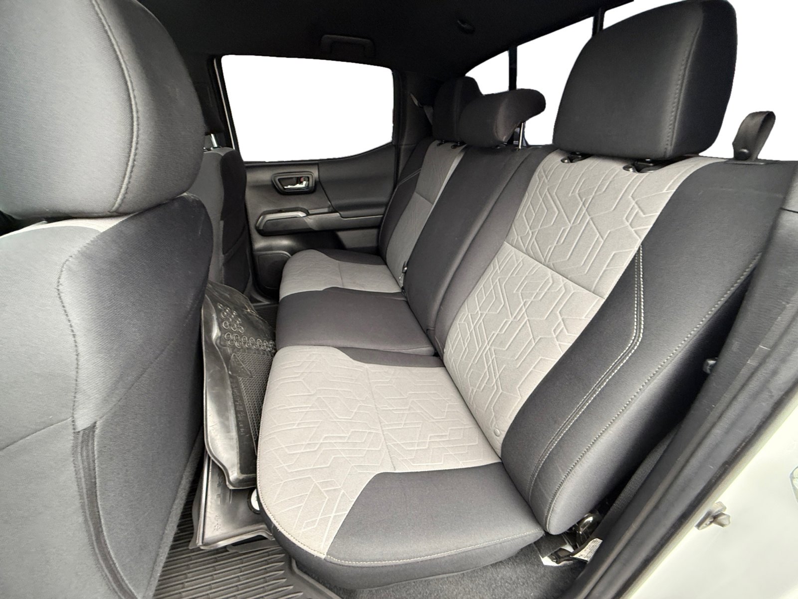 Used 2023 Toyota Tacoma TRD Off-Road image 16