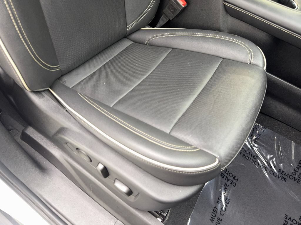 Used 2024 GMC Yukon SLT RWD image 51