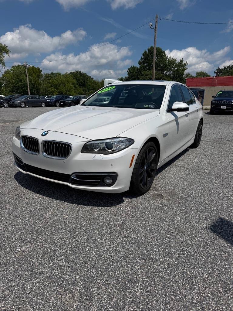 Used 2016 BMW 535i xDrive Sedan AWD/4WD image 2
