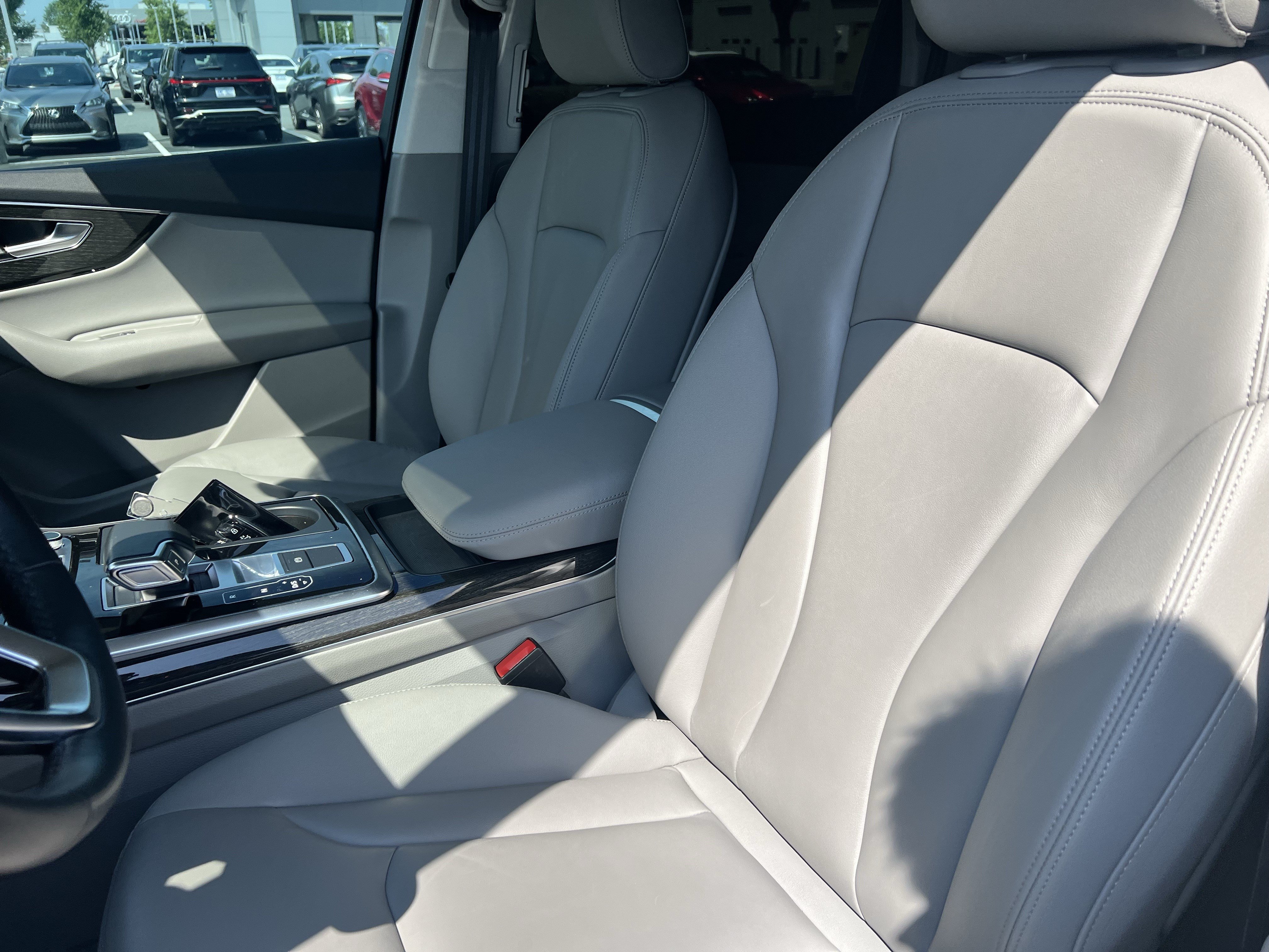 Used 2022 Audi Q7 3.0T Premium Plus AWD/4WD image 16