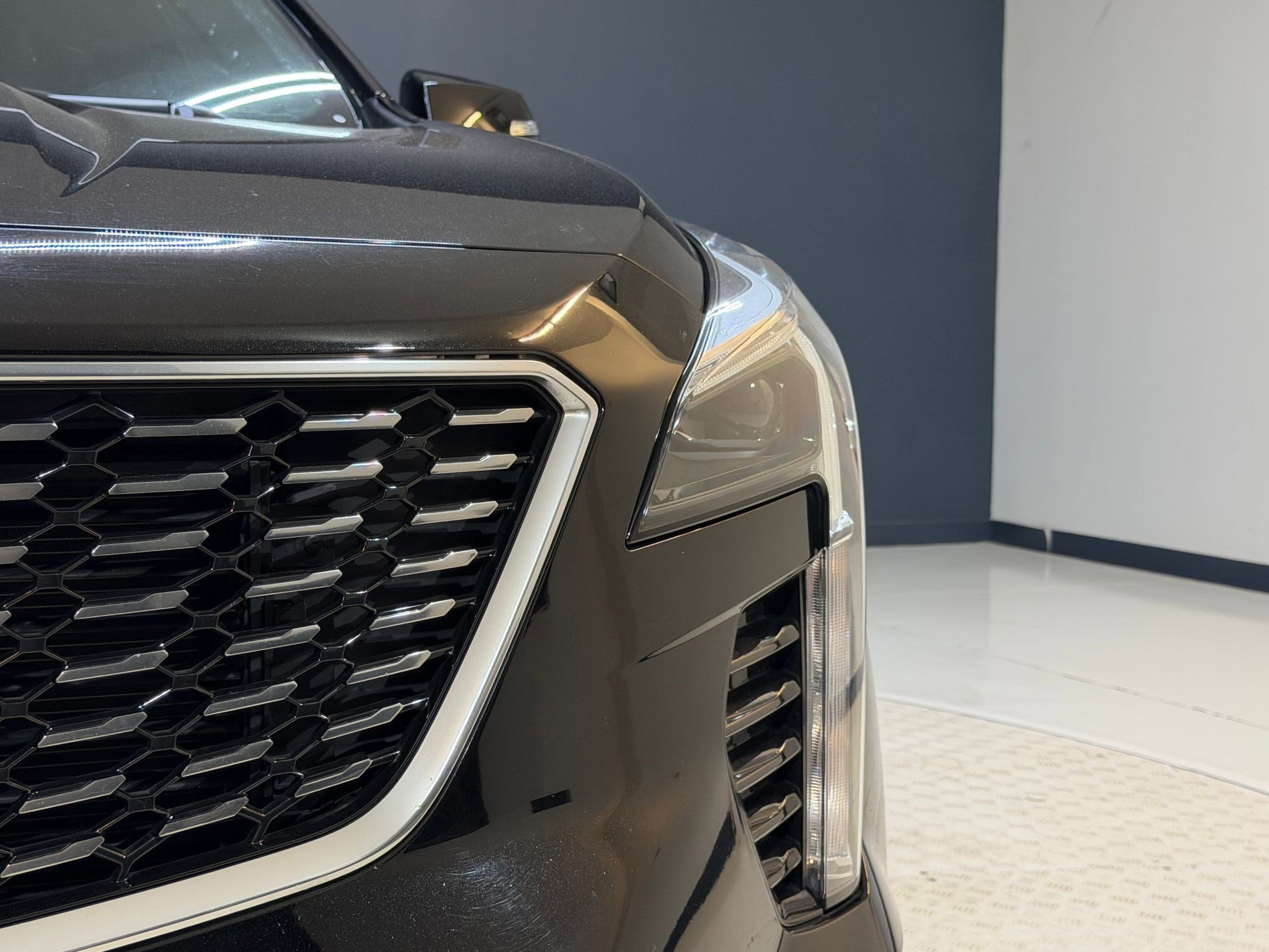 Certified 2023 Cadillac XT4 Premium Luxury w/ Driver Assist Package FWD image 11