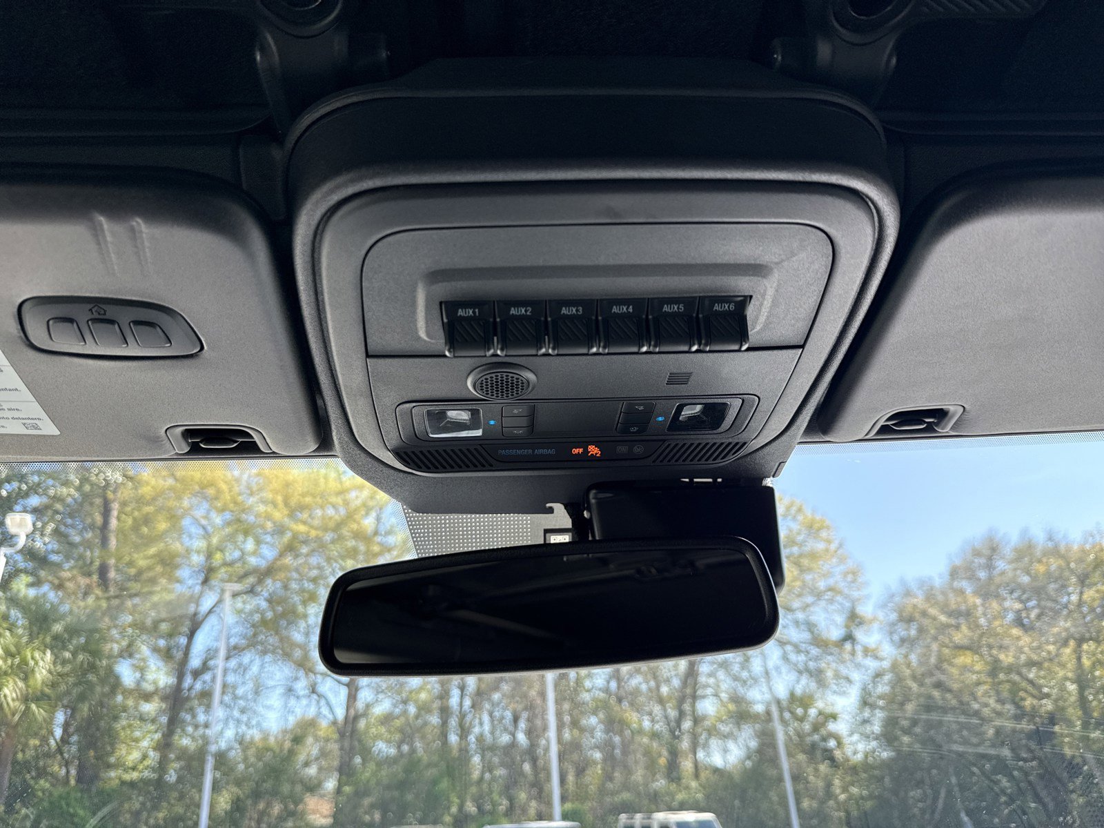 Used 2024 Ford Bronco Badlands image 28