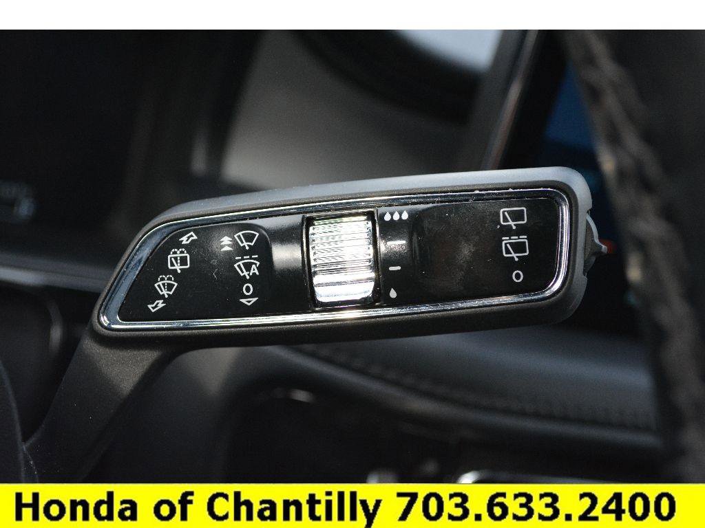 Used 2023 Lincoln Nautilus Reserve AWD/4WD image 25
