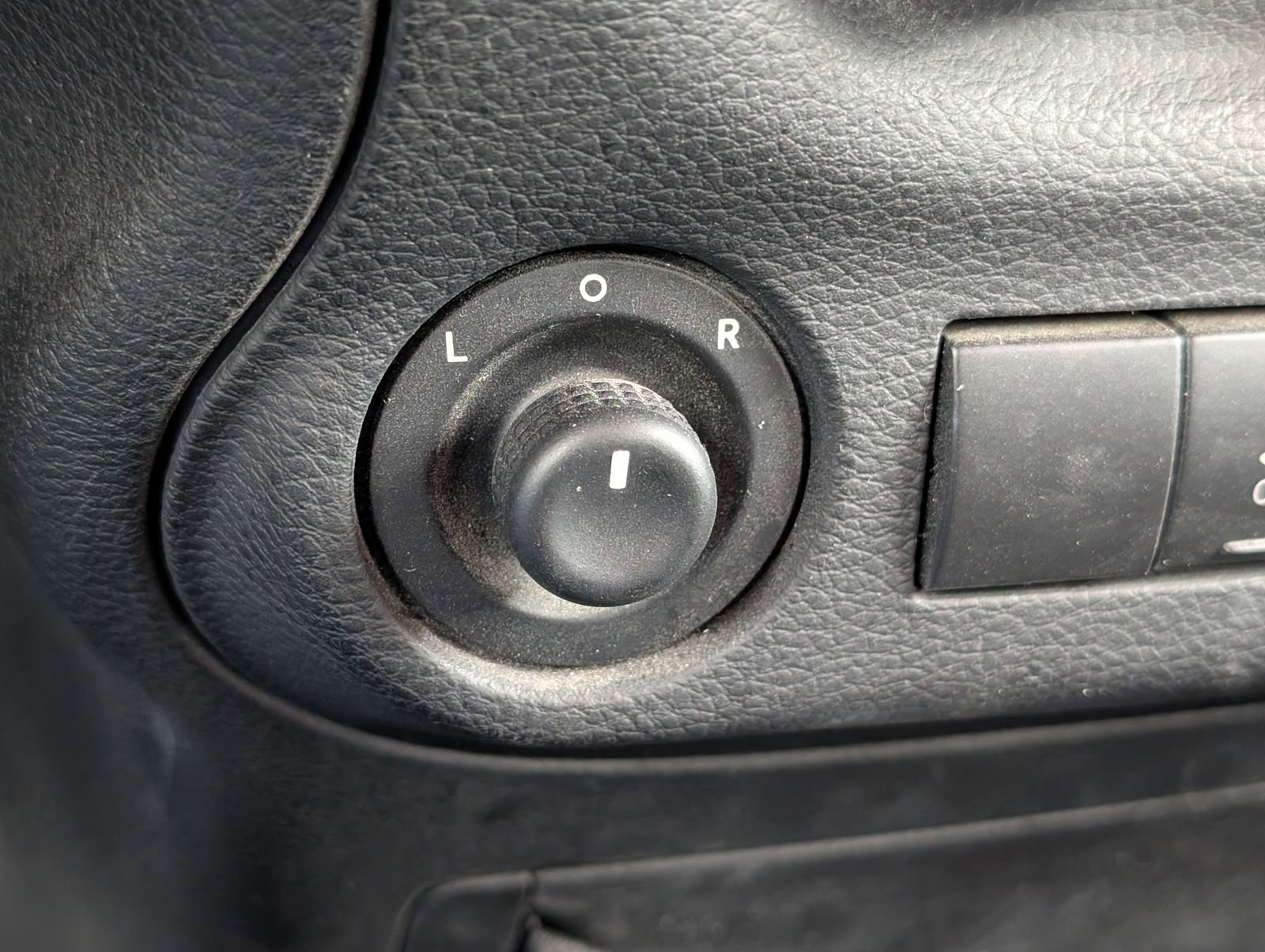 Used 2012 Jeep Wrangler Unlimited Sahara w/ Connectivity Group image 21