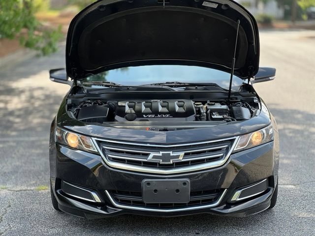 Used 2016 Chevrolet Impala LT w/ Convenience Package FWD image 40