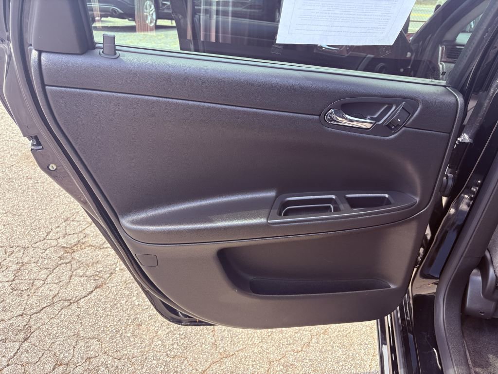Used 2013 Chevrolet Impala LS FWD image 12